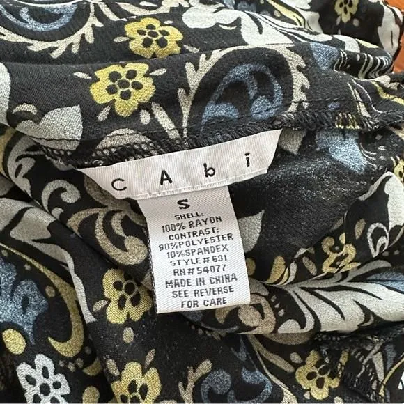 Listing Image Blurred Background