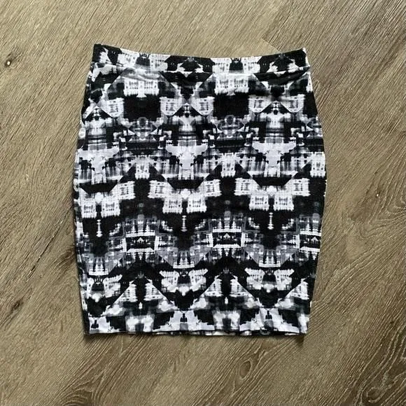 Product image for Vintage 00s Lily White Bodycon Skirt