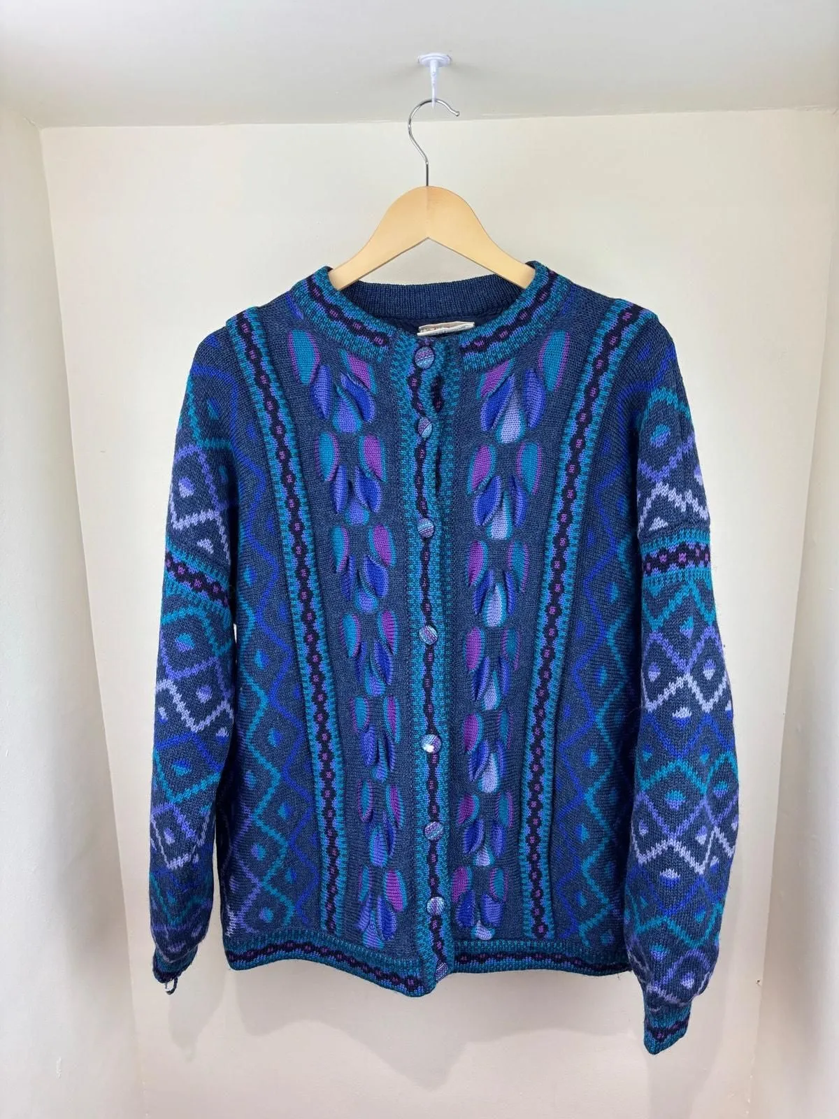 n21dRoetzzQ12SkpDdBU Picture 0