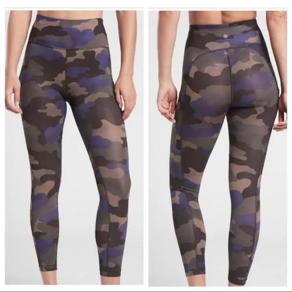 Product image for Athleta Ultimate Stash Pocket Printed 7/8 Camo Tight Pants Leggings Size XS