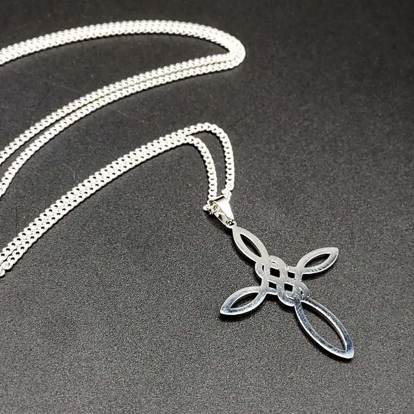 28b70253507177f70a8f6f63932a9ced11f11716 Picture 0