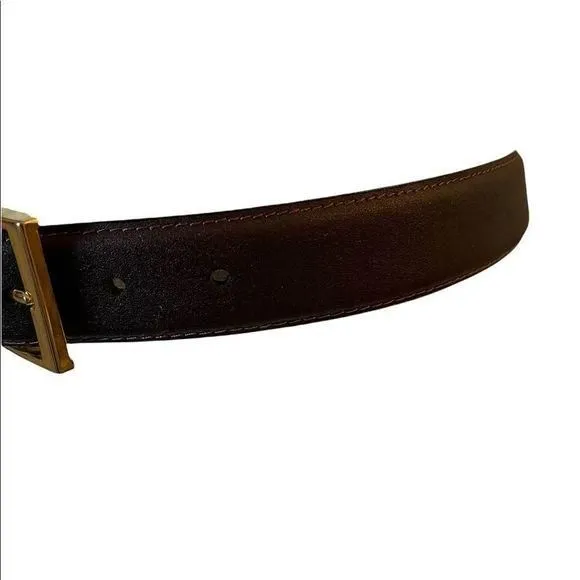 Listing Image Blurred Background
