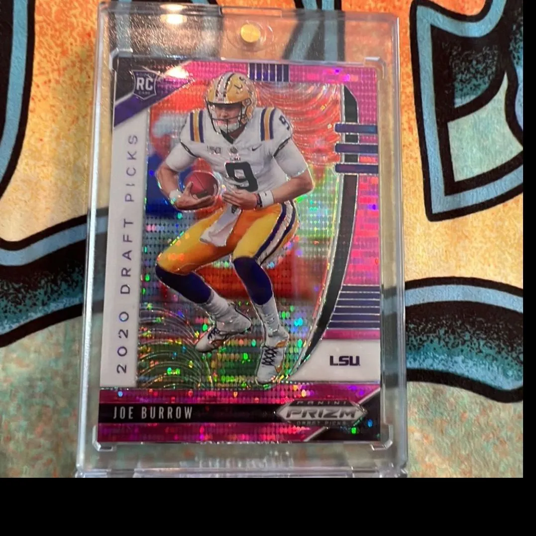 Product image for 2020 Panini Prizm Joe Burrow Pink Pulsar Refractor Rookie card