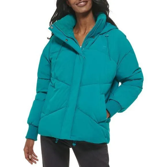 Product image for Levi's Women's Cloud Quilted Puffer Jacket X-Large Teal
