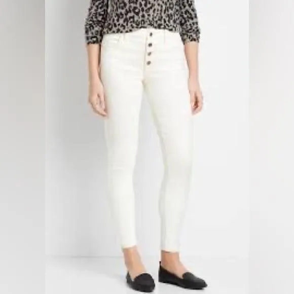 Product image for 407- Loft NWOT Cream Color Curvy High Waist Skinny, Size 29
