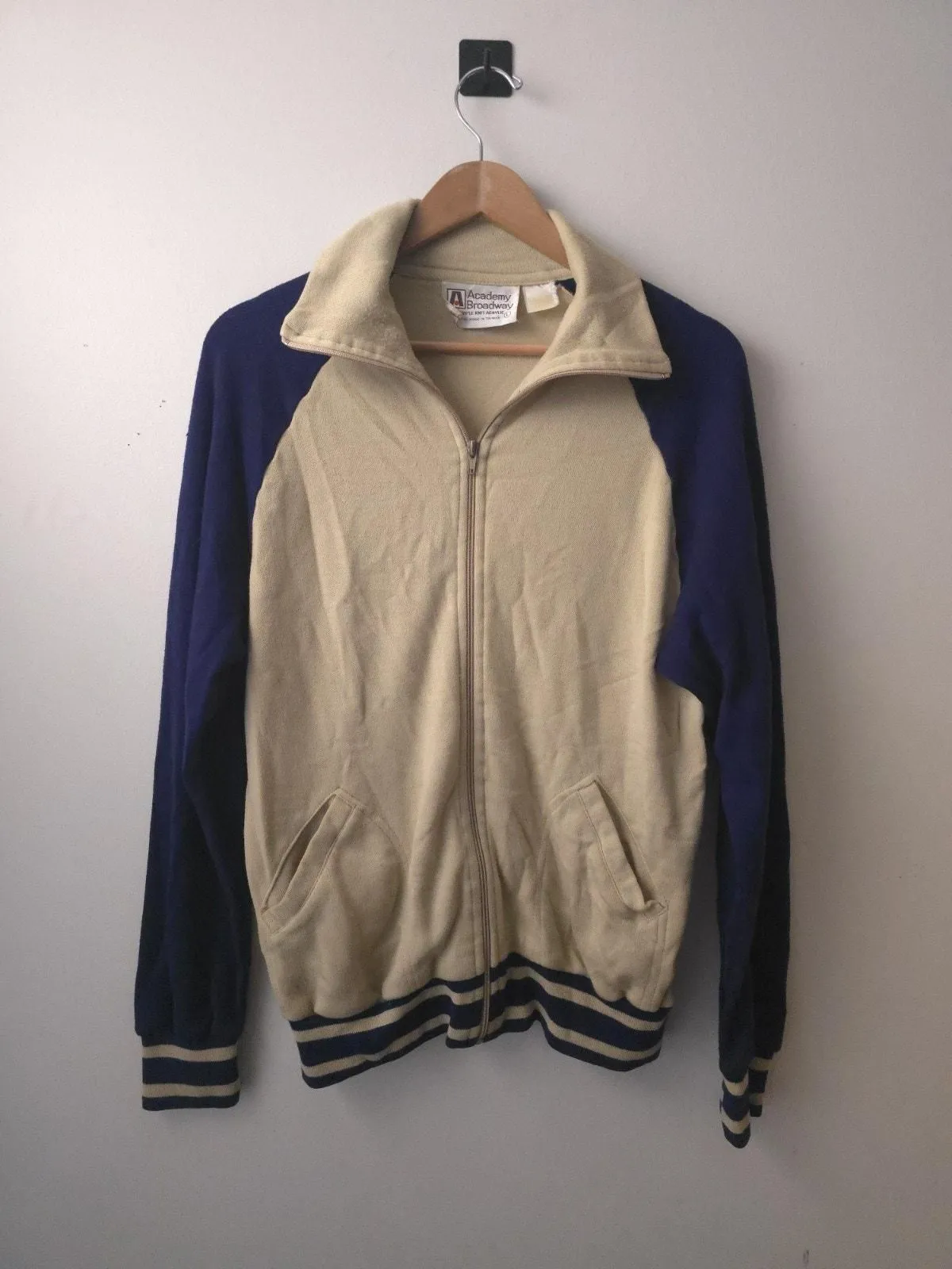 a622cca8ae69b33880d910f5827a3dda8c714f16 Picture 0