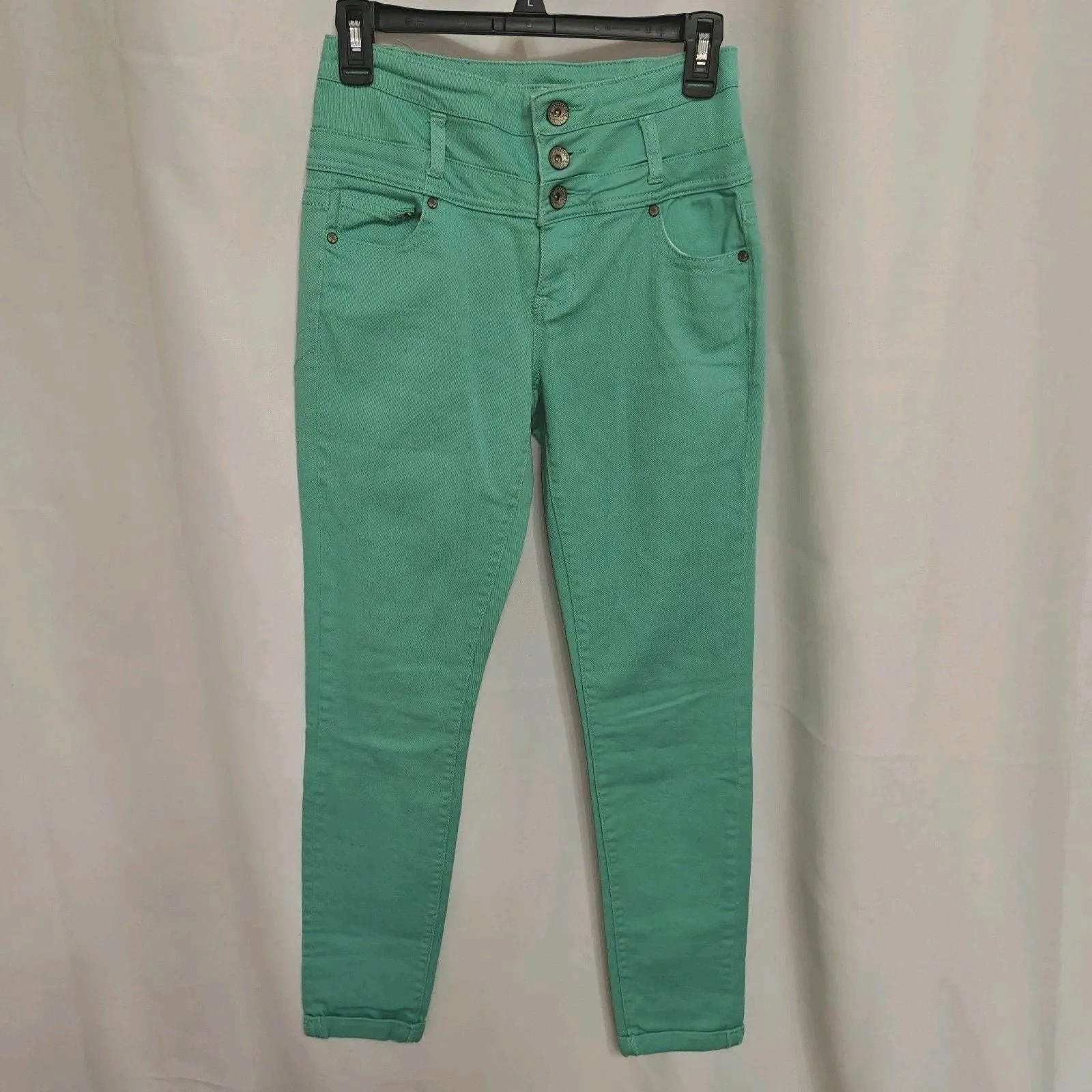 62e817645d9815e0ad1957c112ddd152c444ebfc Picture 0