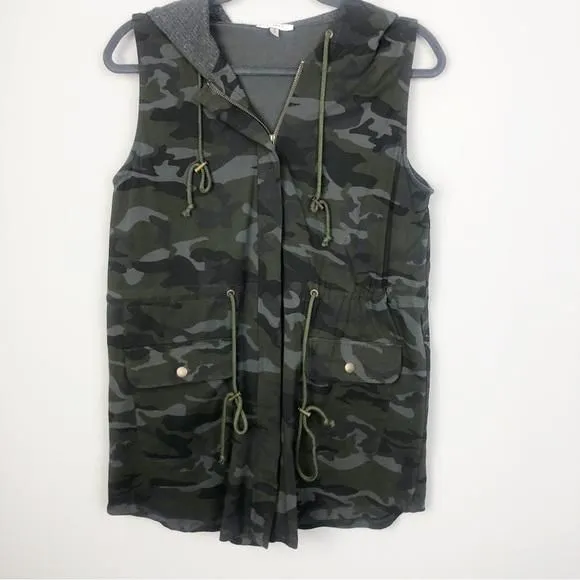 Product image for JODIFL | Camo Hooded Zip Front Utility Vest Green Gray Black Women’s Size Small