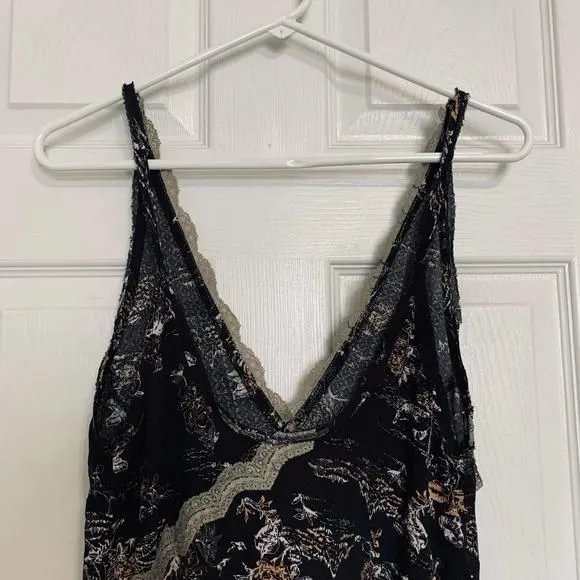 Listing Image Blurred Background