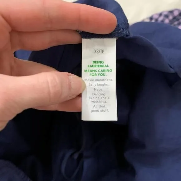 Listing Image Blurred Background