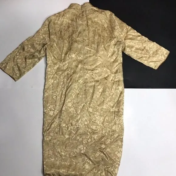 Listing Image Blurred Background