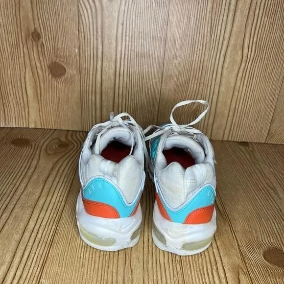 Listing Image Blurred Background