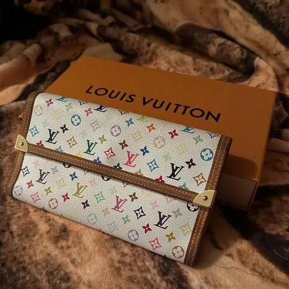 Product image for Louis Vuitton Murakami international wallet white