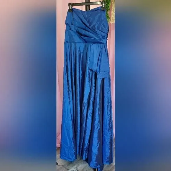 Listing Image Blurred Background