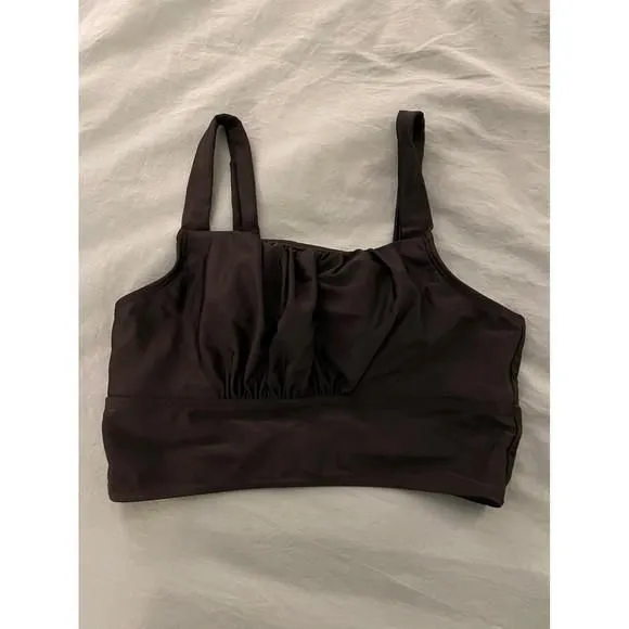 Listing Image Blurred Background