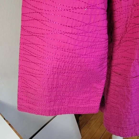 Listing Image Blurred Background