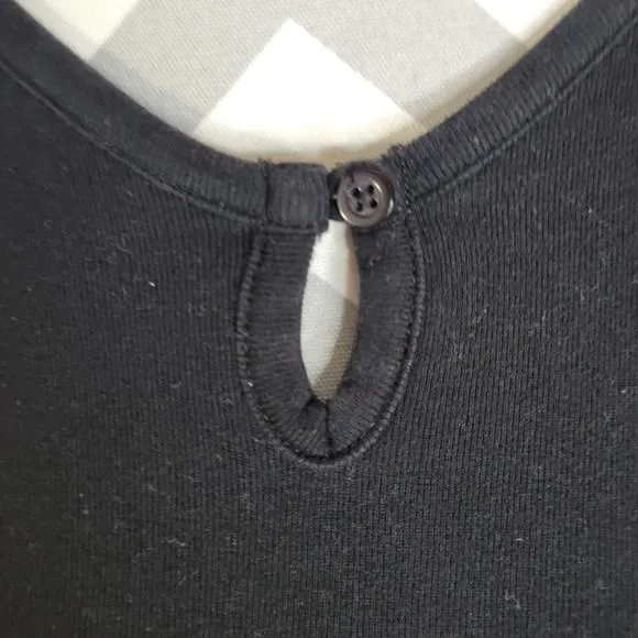 Listing Image Blurred Background