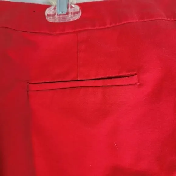 Listing Image Blurred Background