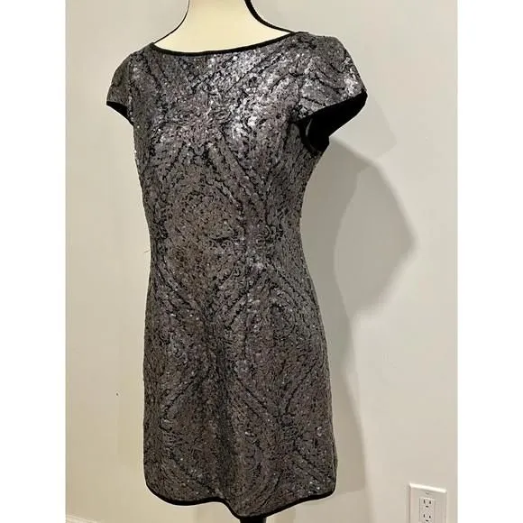 Listing Image Blurred Background