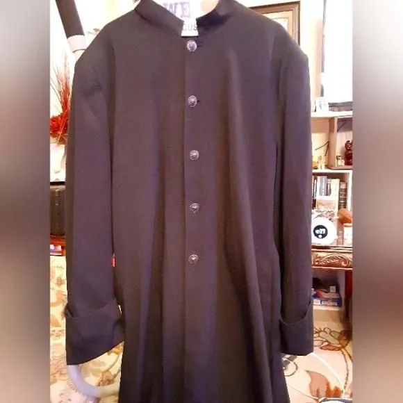 Product image for International Male Men's Coat Vintage Long Floor Length Coat Mock Neck Cuff Sle…