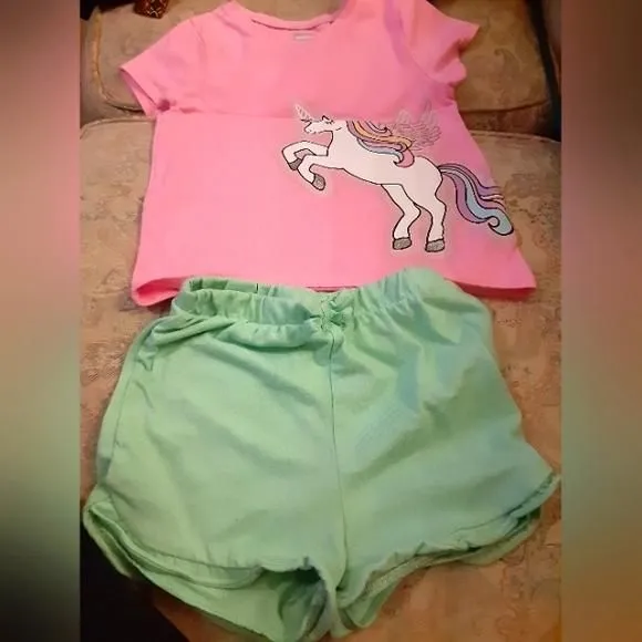 Product image for Girls Short Top Set Size 5T