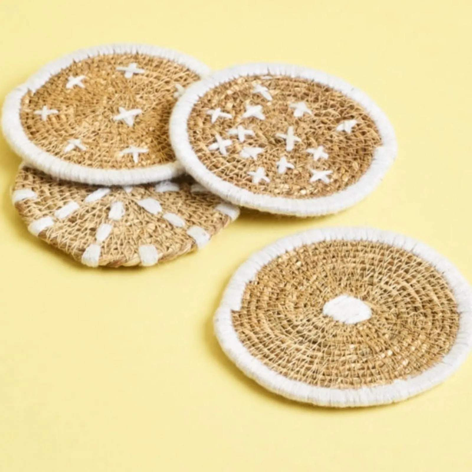 Bloomingville Seagrass Coasters - Thumbnail 2