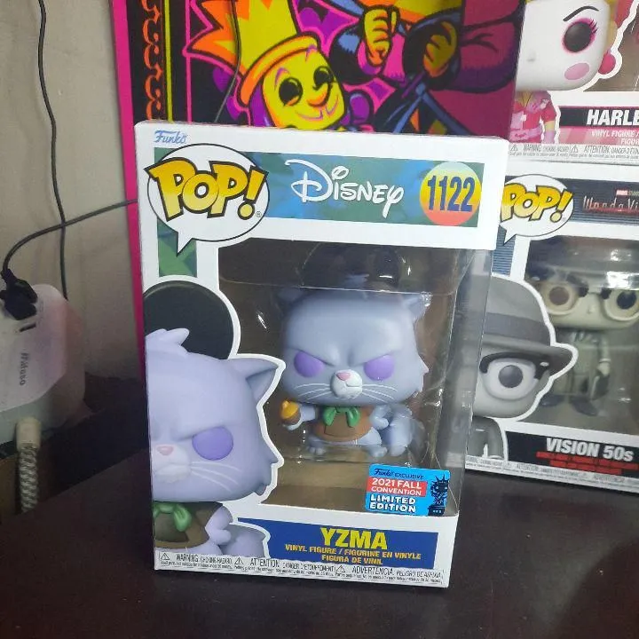 Product image for Yzma as Cat [Fall Convention]