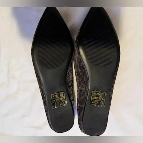 Listing Image Blurred Background