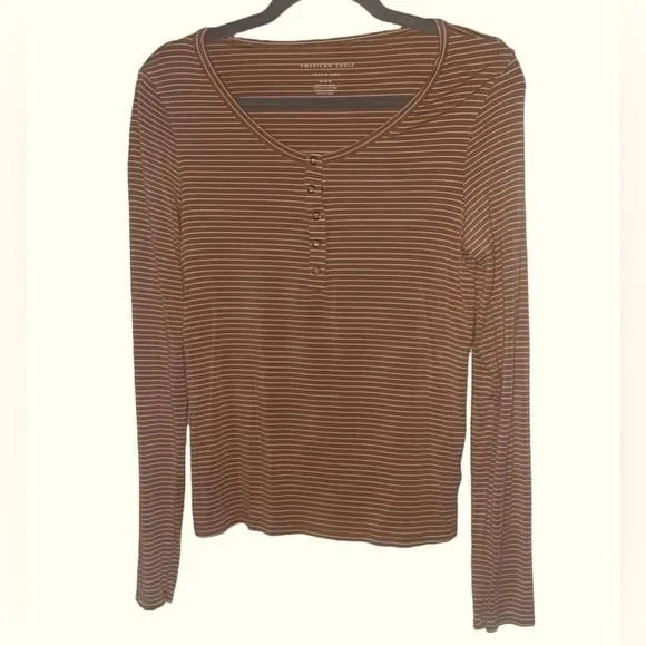 Product image for American Eagle Soft and Sexy Top.   LTOP478