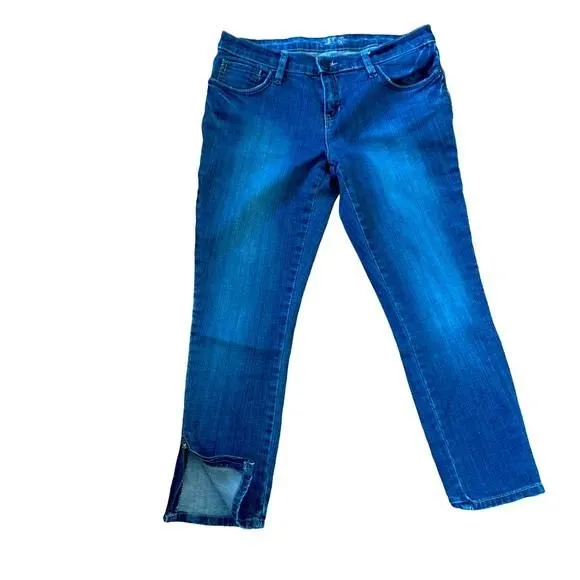 Product image for Bitten Sarah Jessica Parker Short Blue Cotton Denim Jeans Ankle Zippers SZ 8