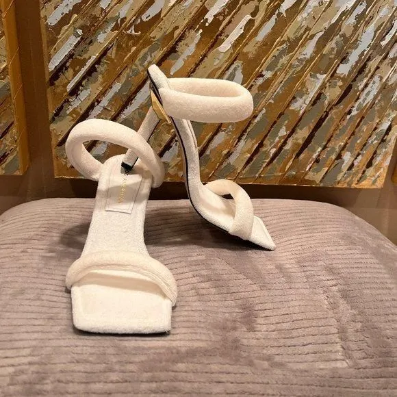 Product image for NEW Good American White Terry Heels Size 7.5