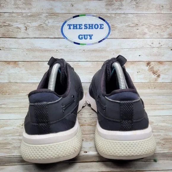 Listing Image Blurred Background