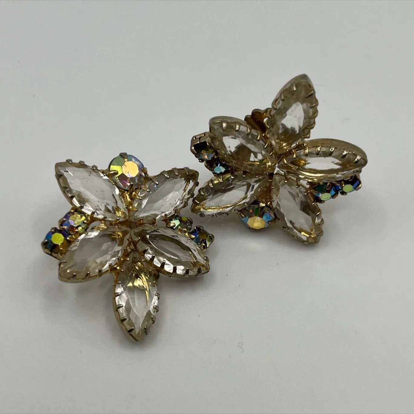 Product image for E9- So pretty 🤩 earrings