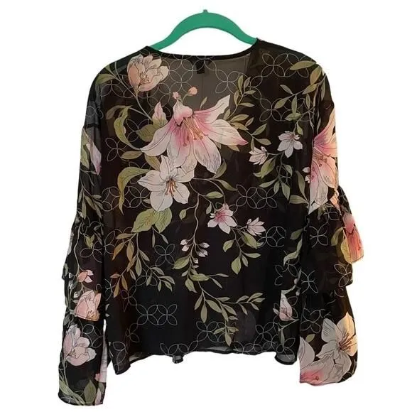 Listing Image Blurred Background