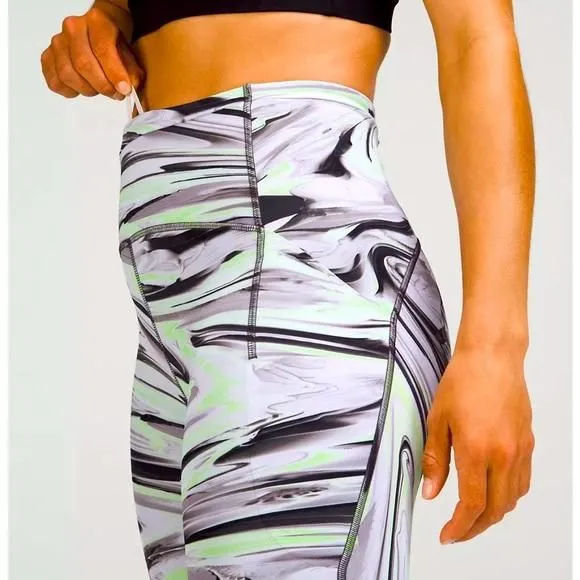 Listing Image Blurred Background