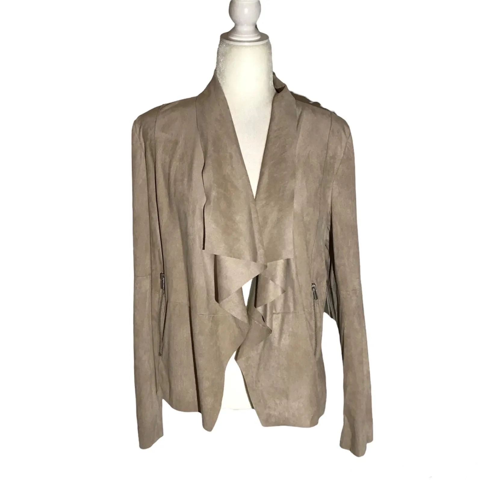 Listing Image Blurred Background