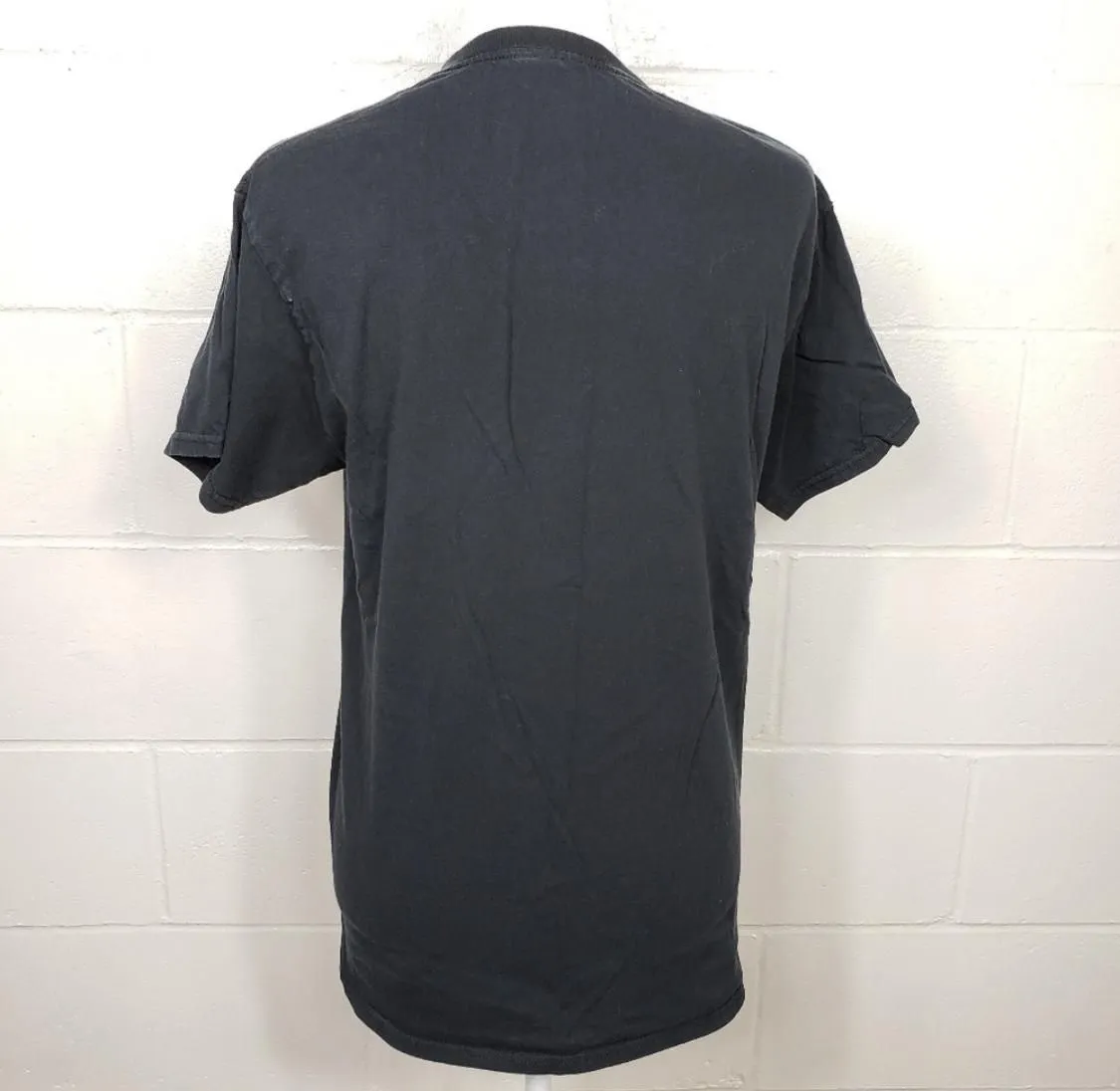 Listing Image Blurred Background