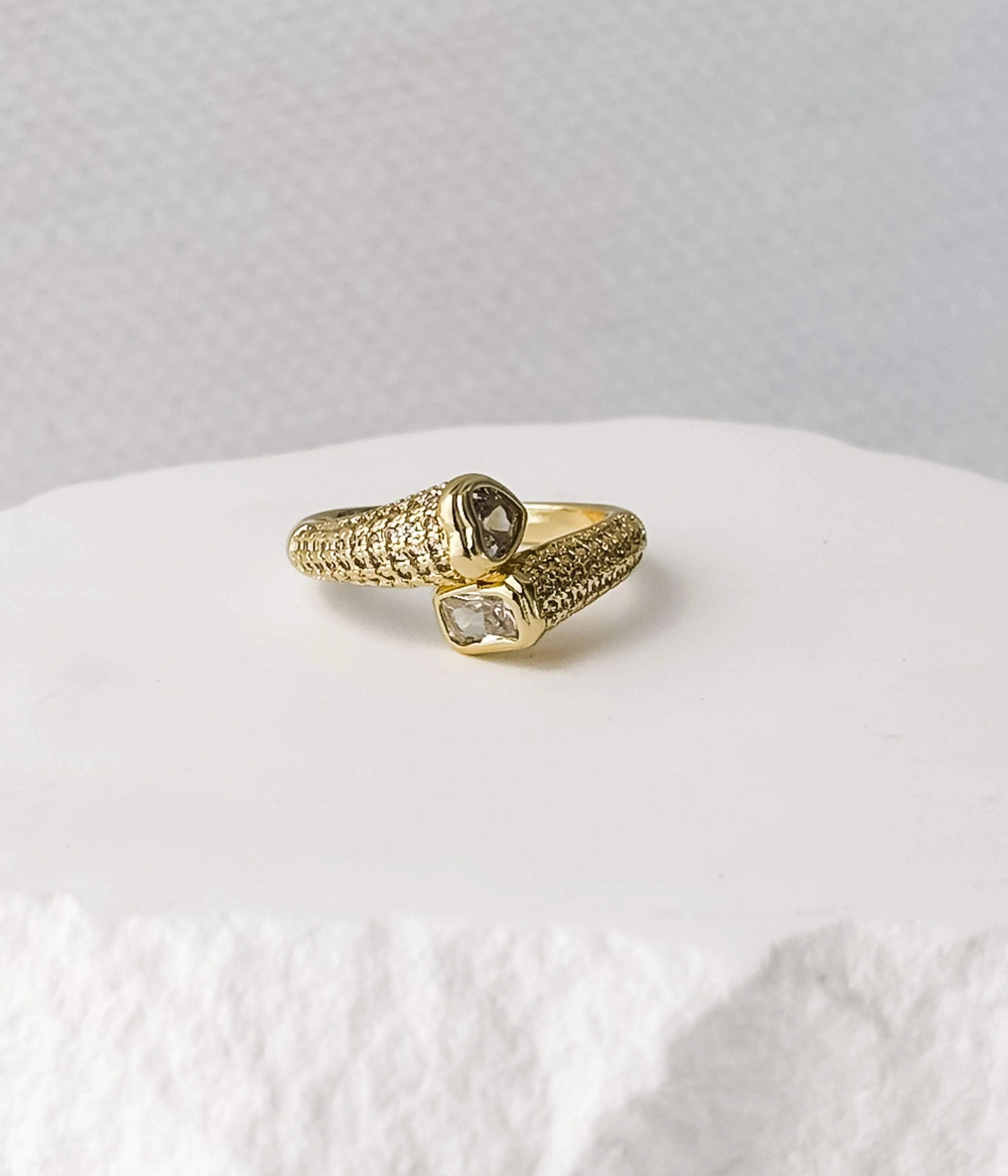 Gold Textured Band Ring with Stone