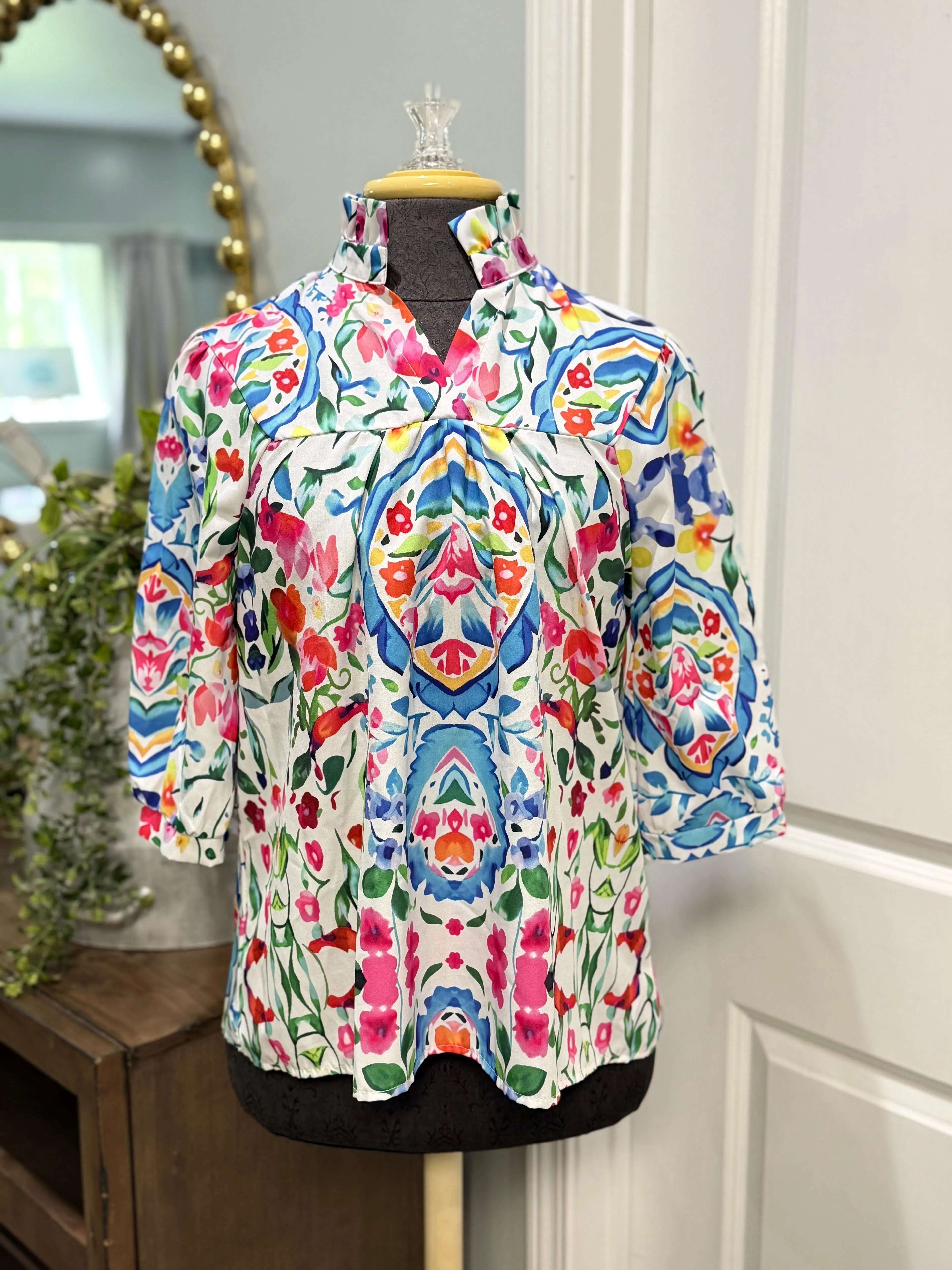 Womens Floral Blouse with Ruffle Collar Medium EUC