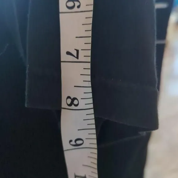 Listing Image Blurred Background