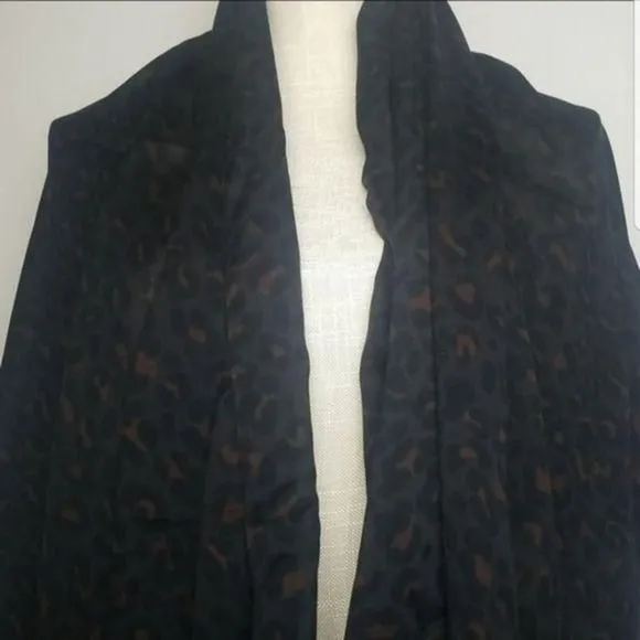 Listing Image Blurred Background