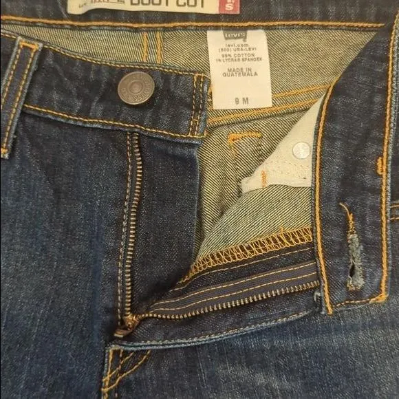 Listing Image Blurred Background