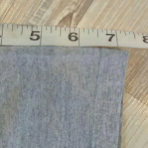 Listing Image Blurred Background