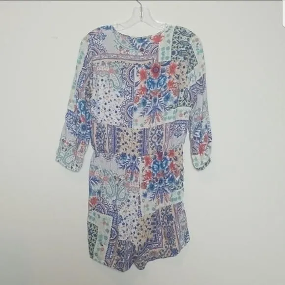 Listing Image Blurred Background