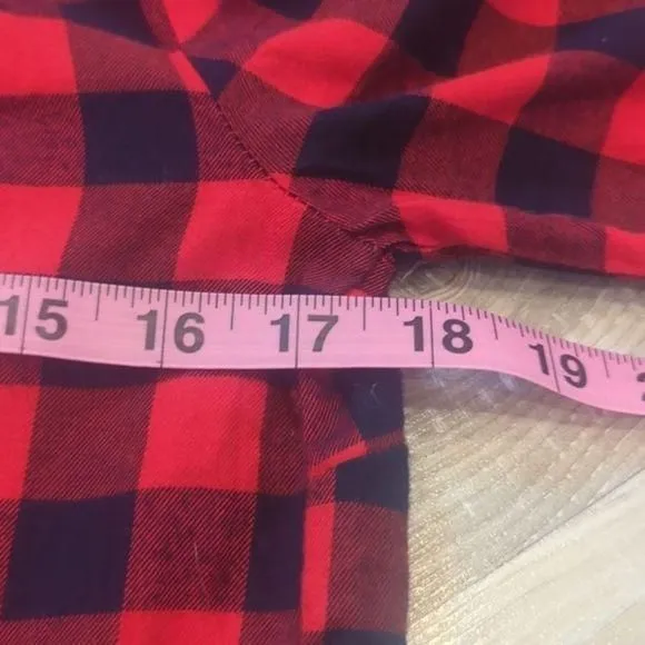 Listing Image Blurred Background