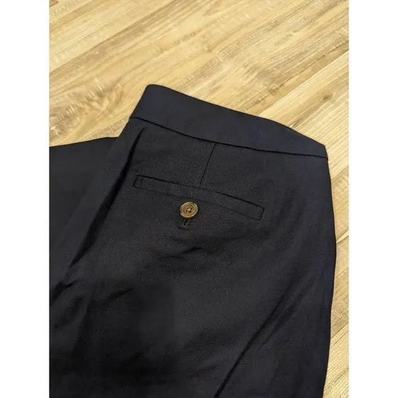 Listing Image Blurred Background