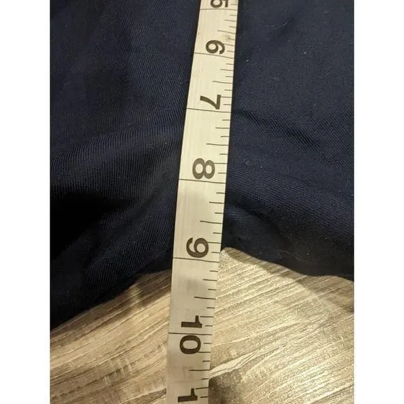 Listing Image Blurred Background