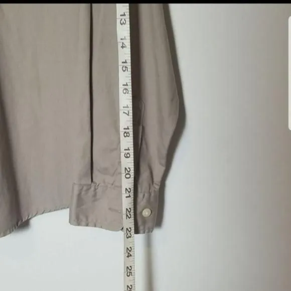 Listing Image Blurred Background