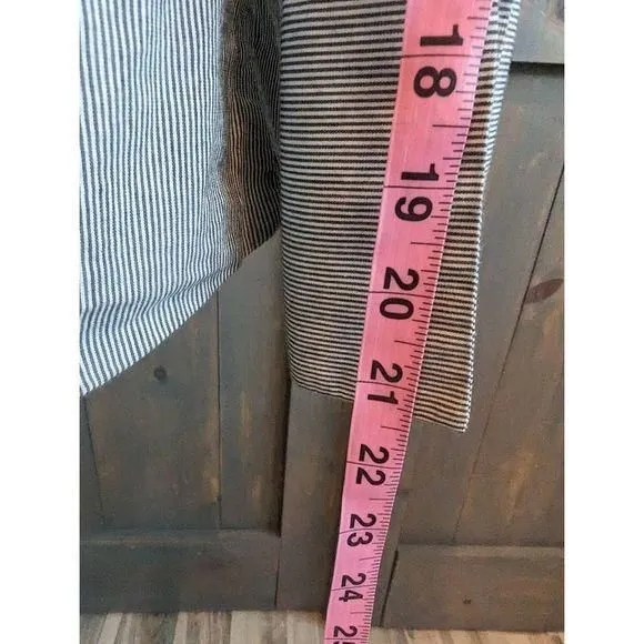 Listing Image Blurred Background
