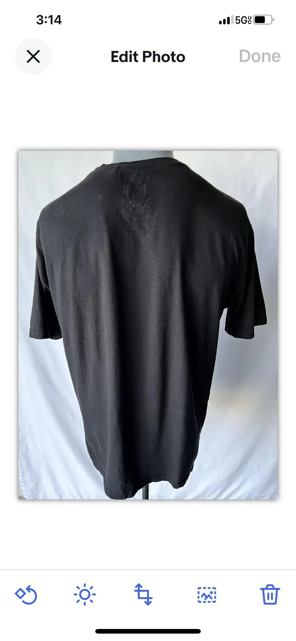 Listing Image Blurred Background